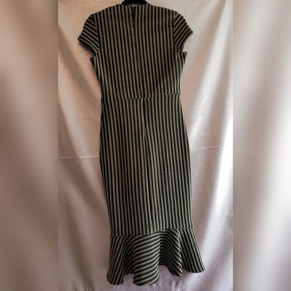 Outrageous Fortune Sweatheart Midi Dress Size 6 - Picture 7 of 8